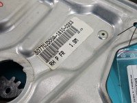 Podnośnik przód prawy Nissan Qashqai I J10 06-13 80770JD00A 5d HB
