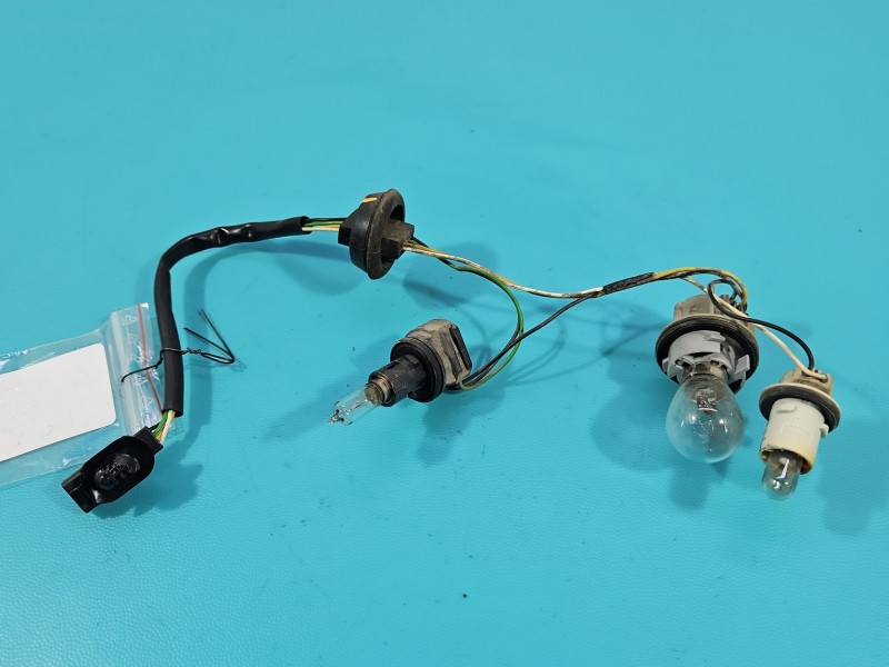 Wiązka instalacja Europejska, Prawa LAMPY TYŁ Renault Megane III 1384160