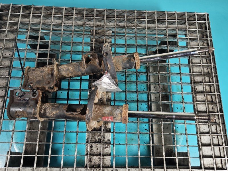 Amortyzator przód komplet lewy prawy Opel Combo C L+P