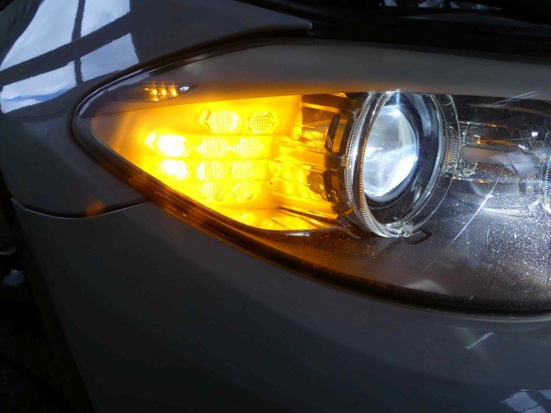 Reflektor prawy lampa przód Bmw f10 f11 EUROPA