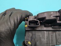 Zamek tył lewy 825038840R Renault Megane III 4PIN