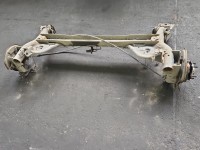 Tylna belka oś tył Nissan Juke I F15 10-19 1.5 dci K9K