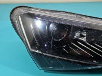 Reflektor prawy lampa przód Skoda Superb III EUROPA