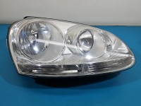 Reflektor prawy lampa przód Vw Jetta V EUROPA