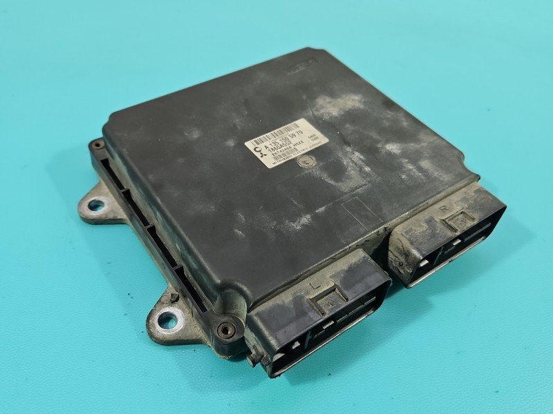 Komputer Sterownik silnika A1351505979, 1860A552 Smart Forfour I 04-06 1.3 16V