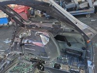 Błotnik tył prawy Mercedes W213 szary 992 ćwiartka