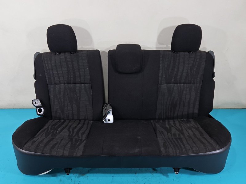 Kanapa tył fotel tylny Dacia Duster I 10-18 Kanapa tył fotel tylny Dacia Duster I 10-18