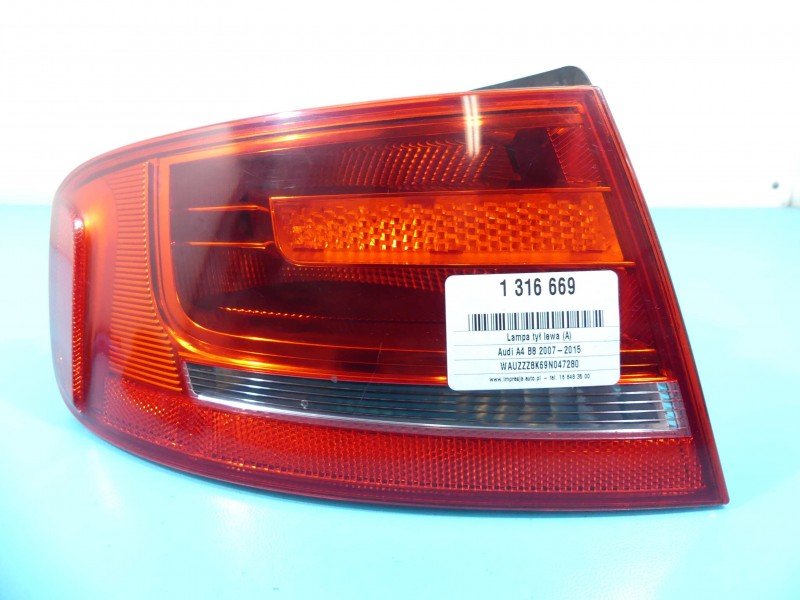 Lampa tył lewa AUDI A4 B8 sedan