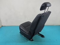 Fotel tył lewy II rząd tylny Toyota Verso 09- 2 rząd