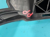 Ślizg zderzaka przód prawy Mercedes W212 A2128850265