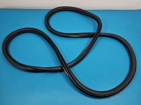 Uszczelka drzwi przód prawa Peugeot 2008 II