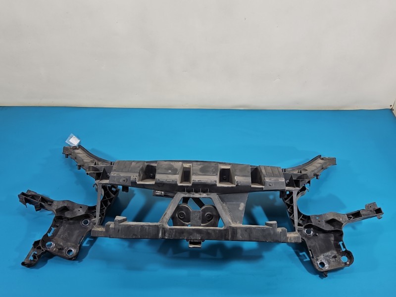 WZMOCNIENIE CZOŁOWE Pas przedni Renault Scenic II 8200589928
