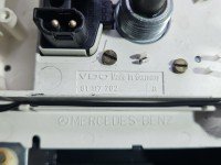 Licznik Mercedes 124 1245435024, 81117702, 1245423501 2.3 wiel EUROPA