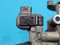 Przepustnica Toyota Avensis I T22 89452-20130, 22270-22050 1.6 vvti
