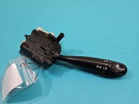 Przełącznik kierunkowskazów świateł Toyota Yaris I 1736481