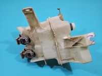 Zbiornik Zbiorniczek płynu spryskiwacza Toyota Rav4 III 05-