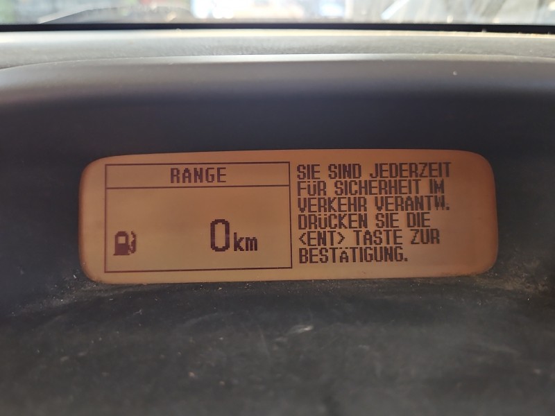Wyświetlacz monitor Toyota Avensis II T25 86110-05020