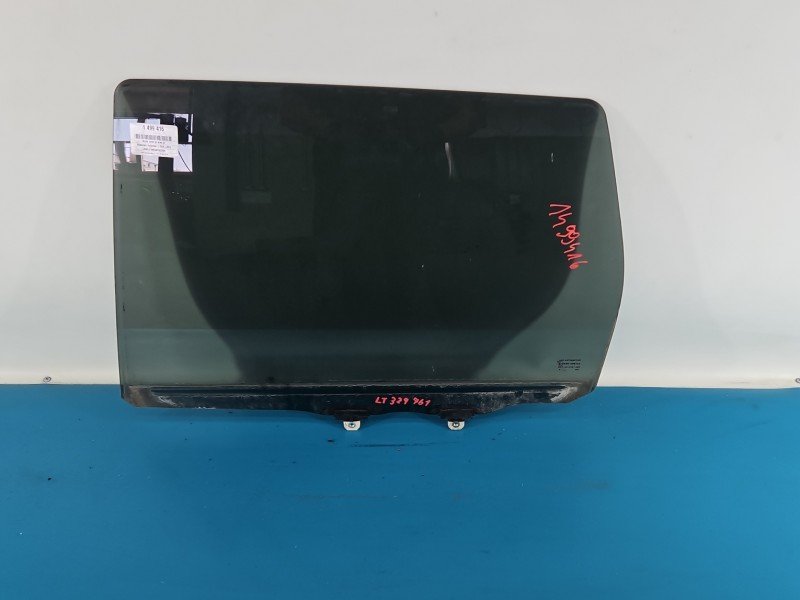 Szyba drzwi tył lewa Mitsubishi Outlander II HB