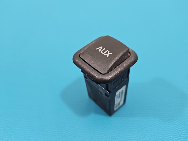 Przełącznik Producent części: Audi, AUX 4PIN AUDI A6 C7 4G0035474A