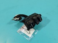 Przełącznik szyb Hyundai Tucson III 15-20 93573-D3000 EU