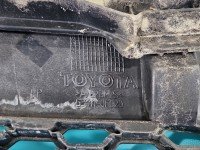 Atrapa grill Toyota Corolla Verso II
