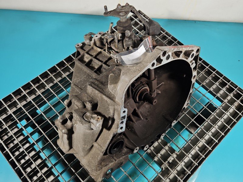 Skrzynia biegów Toyota Yaris II 1.3 vvti