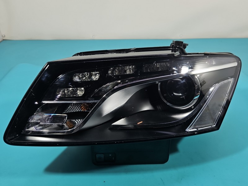 Reflektor lewy lampa przód AUDI Q5 8R 08- EUROPA