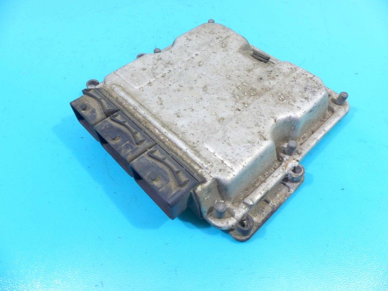 Komputer zestaw Renault Laguna II 0281010637, 8200211711 2.2 dci