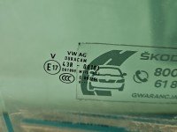 Szyba drzwi tył prawa Skoda Karoq HB