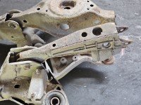 Tylna belka oś tył Infiniti FX I 3.5 V6 Tylna belka oś tył Infiniti FX I 3.5 V6