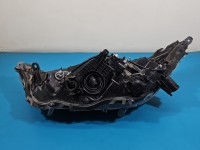 Reflektor prawy lampa przód Toyota Rav4 V EUROPA