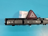 Przełącznik świateł awaryjnych Opel Corsa D 13250807