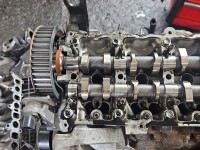 Głowica Opel Astra IV J 55576872 1.7 cdti