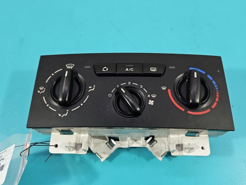 Konsola panel nawiewu Peugeot Partner II A42102300