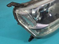 Reflektor prawy lampa przód Suzuki Grand Vitara II EUROPA