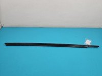 Listwa drzwi przód prawa Nissan Juke I F15 10-19
