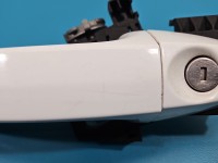 Klamka przód lewa zewnętrzna Ford Fiesta Mk7