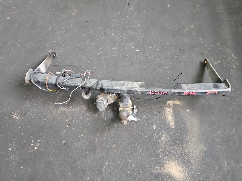 Hak holowniczy Vw Passat B6