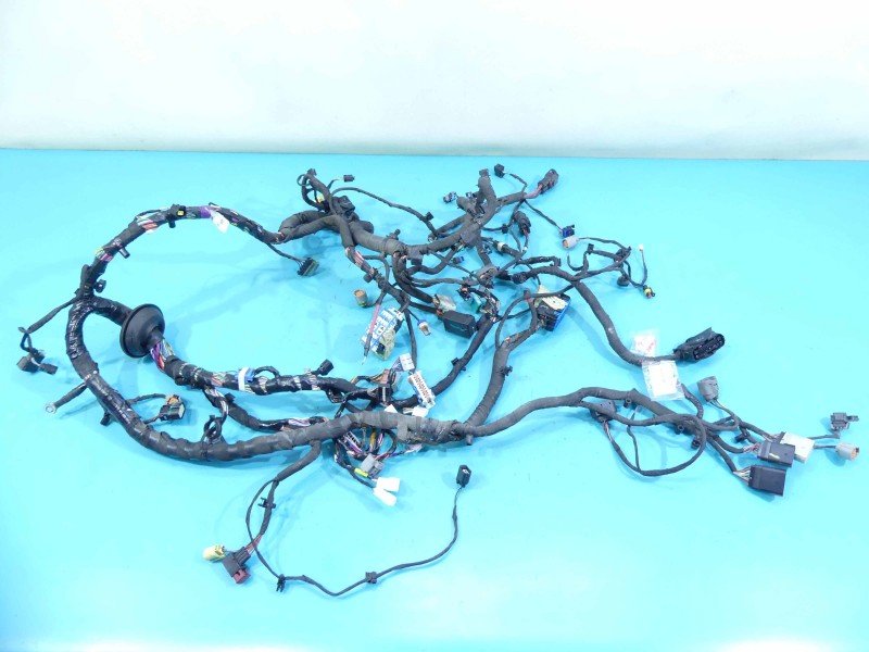 Wiązka instalacja Producent części: Tesla, Uszkodzone przewody do pompy ABSu, przetarta izolacja / LEWA KOMORY SILNIKA,...