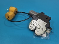 Zamek klapy tył 2217500085 Mercedes W221 sedan 2 PIN