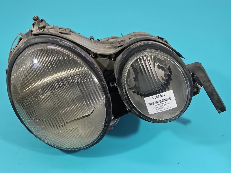 Reflektor prawy lampa przód Mercedes W210 EUROPA