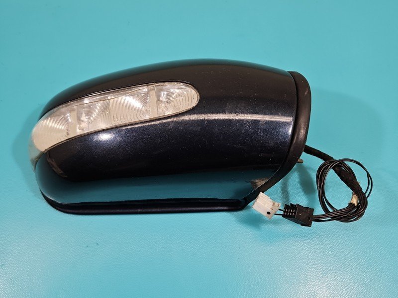 Lusterko prawe Mercedes W211 czarny C189 europa