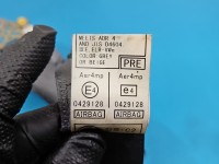 Pas bezpieczeństwa przód prawy pasażera Toyota Rav4 II 00- 7J3550-P