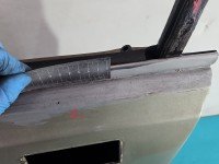 DRZWI PRZÓD LEWE KIEROWCY Peugeot 305 5d beżowy