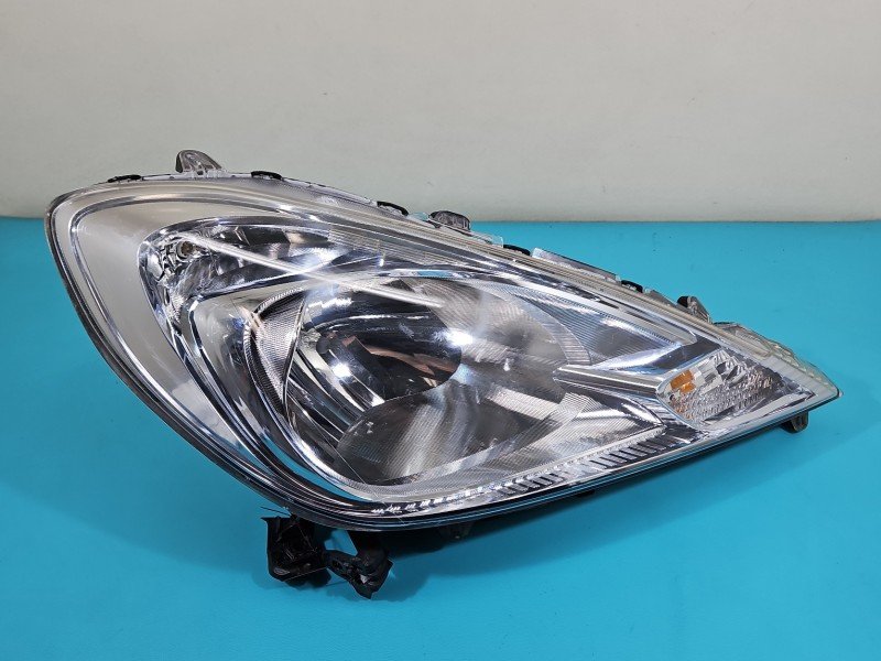 Reflektor prawy lampa przód Honda Jazz III EUROPA Reflektor prawy lampa przód Honda Jazz III EUROPA