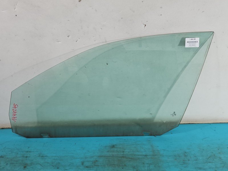 Szyba drzwi przód lewa Vw Golf VI kombi