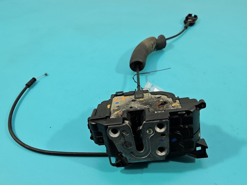 Zamek tył lewy 825030002R Renault Megane III 6PIN