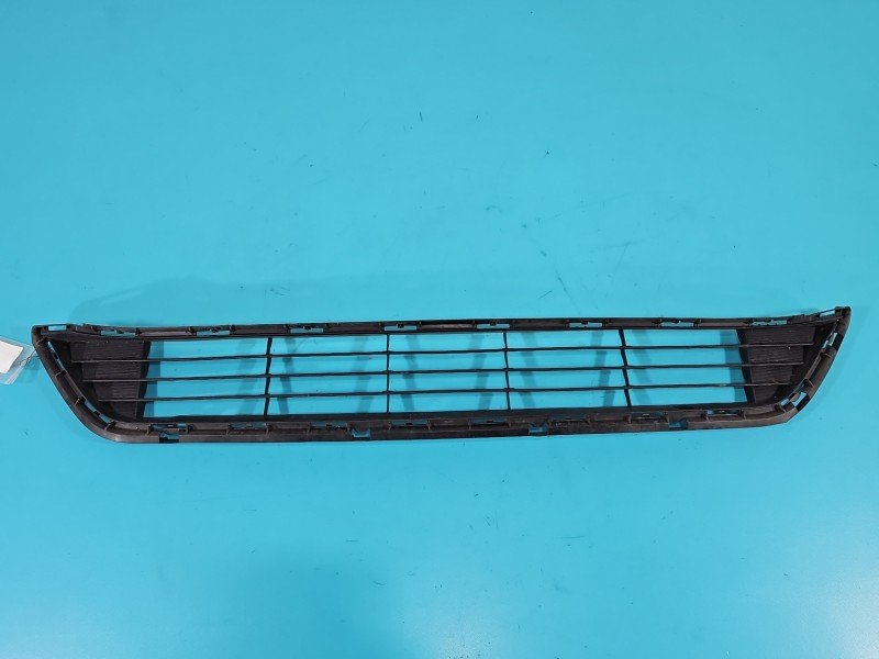 Zaślepka kratka zderzaka środkowa atrapa Toyota Avensis III T27 53112-05100 Zaślepka kratka zderzaka środkowa atrapa Toyota Avensis III T27 53112-05100