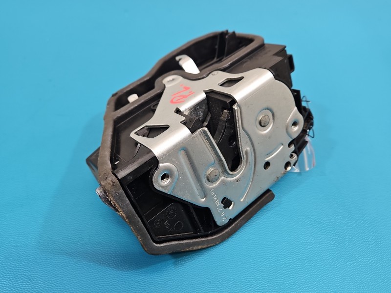 Zamek przód lewy Bmw f10 f11 EUROPA 4 PIN