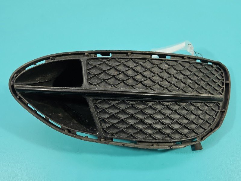 Zaślepka kratka zderzaka prawa atrapa Mercedes W212 A2128852822R